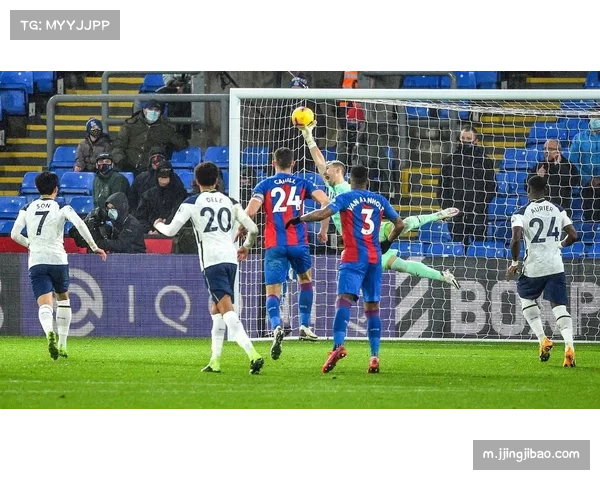 埃泽摆脱伤病困扰 成水晶宫进攻组织核心